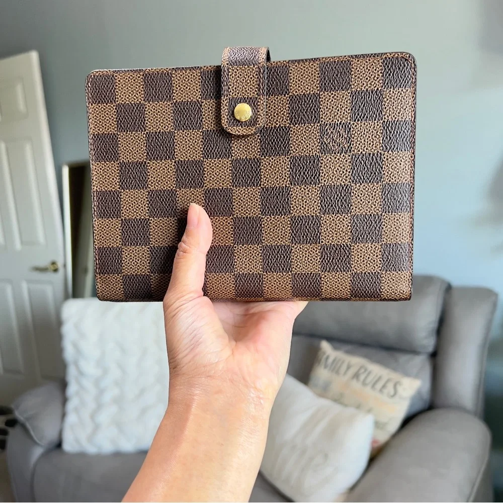 SOLD-Authentic Louis Vuitton Agenda MM Damier Ebene - Picture 3 of 16